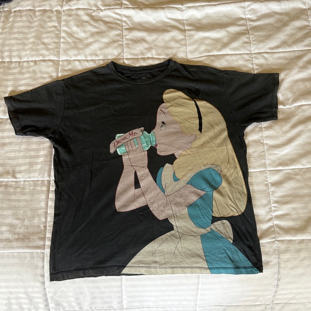 🤍Pull&Bear Disney Alice in Wonderland🤍 size S